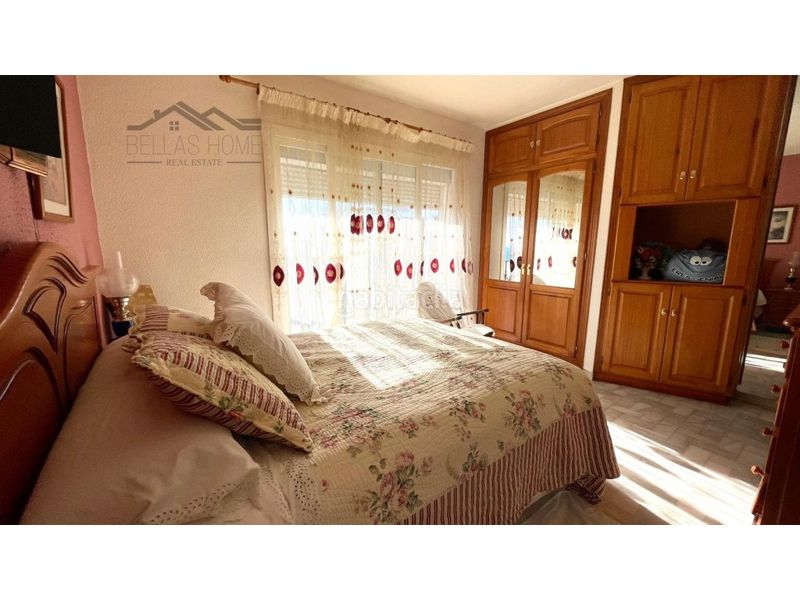 Foto eb8f99ce-b2b9-4d97-81bf-d3ab98657506. Casa adossada amb aparcament a Guadalobón Estepona