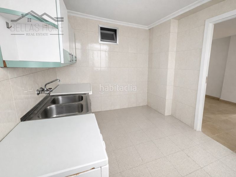 Foto 589be4bd-697d-48a0-9358-f79548c97089. Casa adossada a Centro Estepona