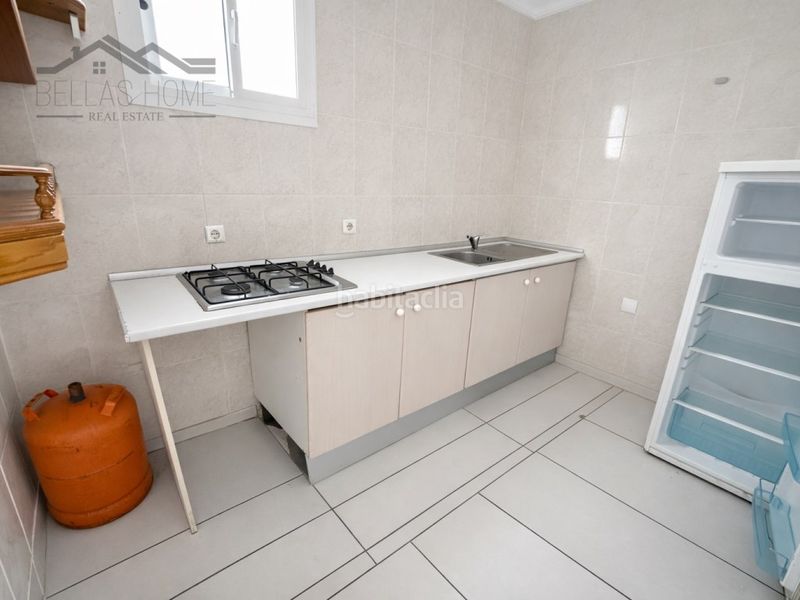 Foto 894ac7a6-3100-44c0-a663-60100ce53132. Casa adossada a Centro Estepona