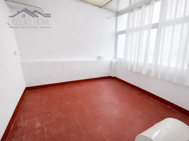 Foto 94a91cbb-af44-44a1-90c0-ea67397ae476. Casa adossada a Centro Estepona