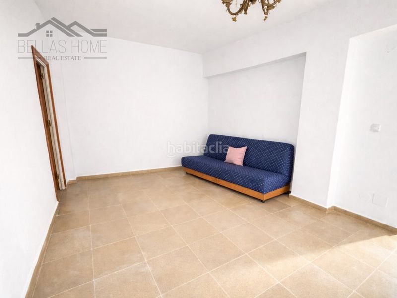 Foto e00babb4-b866-4ece-ba48-a71d5a707e67. Casa adossada a Centro Estepona
