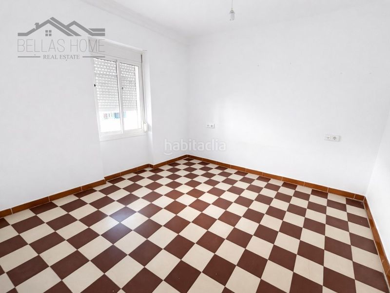 Foto e1292df0-3fa6-474c-8810-c10687d96403. Casa adossada a Centro Estepona