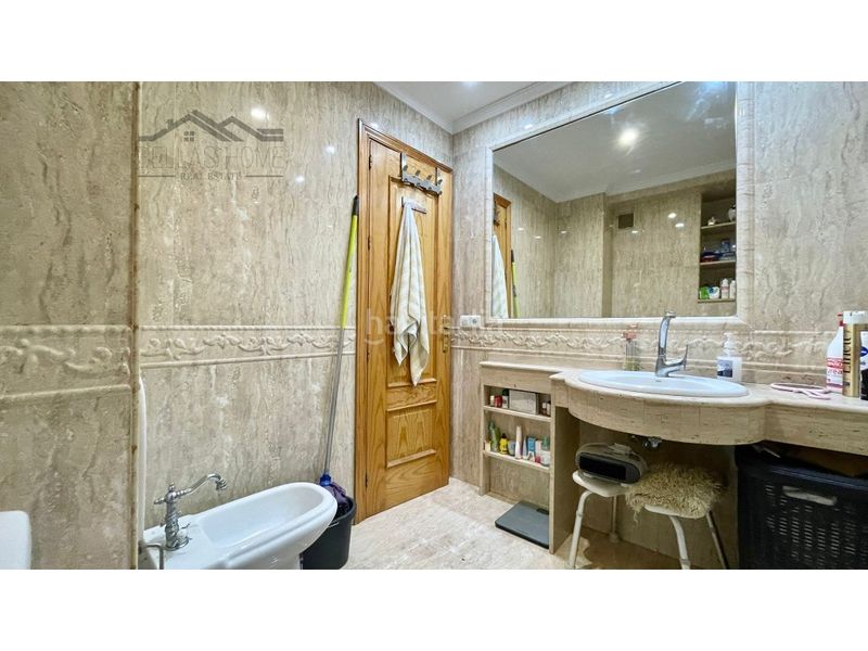 Foto b2e8d2d1-920d-4ba0-bf29-ad5e74c86480. Pis a Centro Estepona