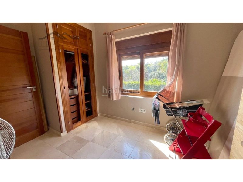 Foto ed244d8d-78b2-4312-9f0d-d9ceeea49447. Xalet amb aparcament a Zona Calvario Estepona