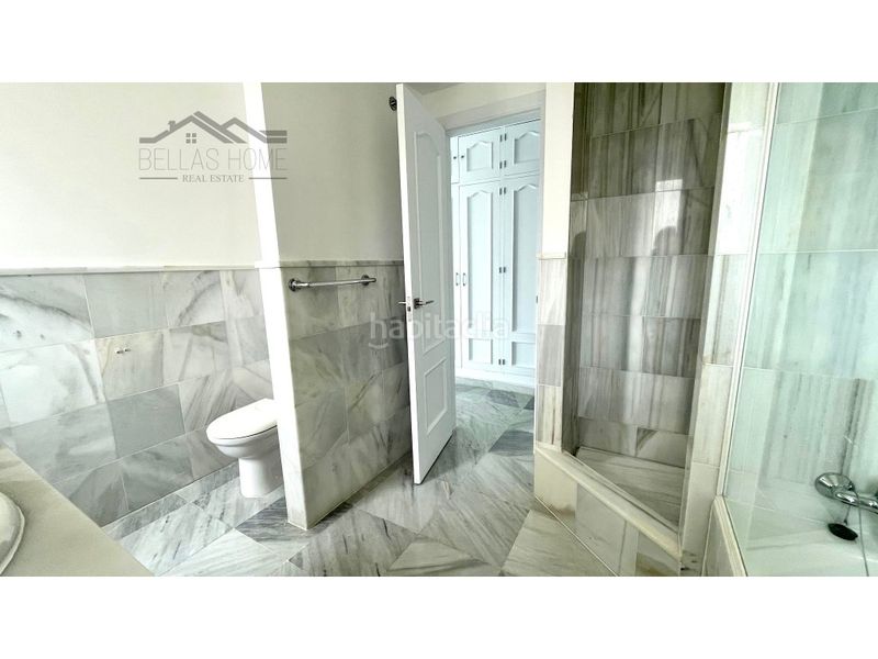 Foto c20d51c8-3c34-4ec6-9413-db42169222fa. Pis amb aparcament piscina a Guadalobón Estepona