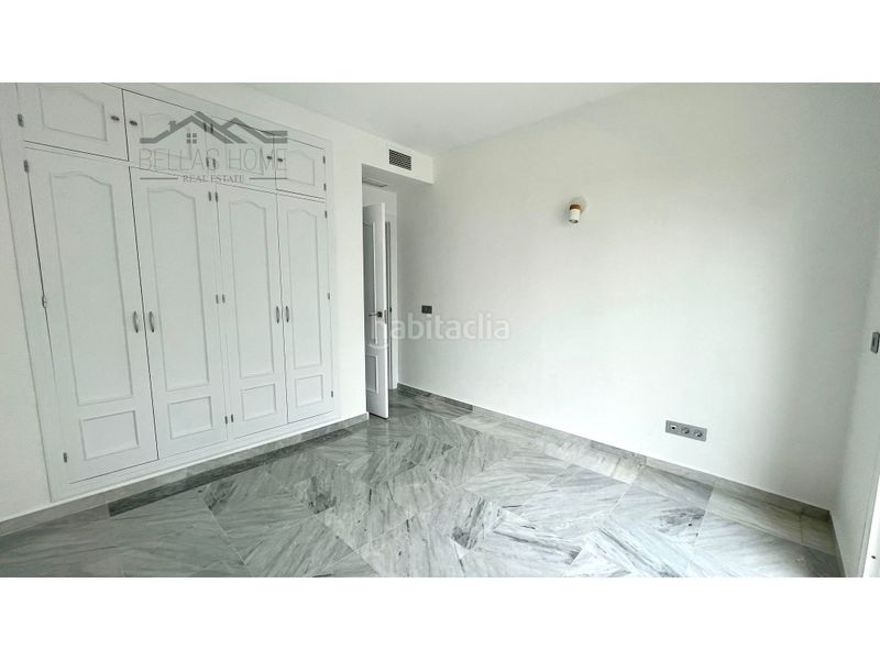 Foto ead7de87-82ba-4545-bc7b-ebb35ce7af2b. Pis amb aparcament piscina a Guadalobón Estepona