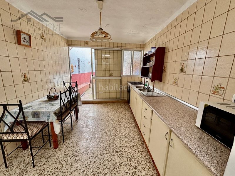 Foto 36a244a8-32ed-4d5c-b265-2f6bae8d4502. Casa in Centro Estepona