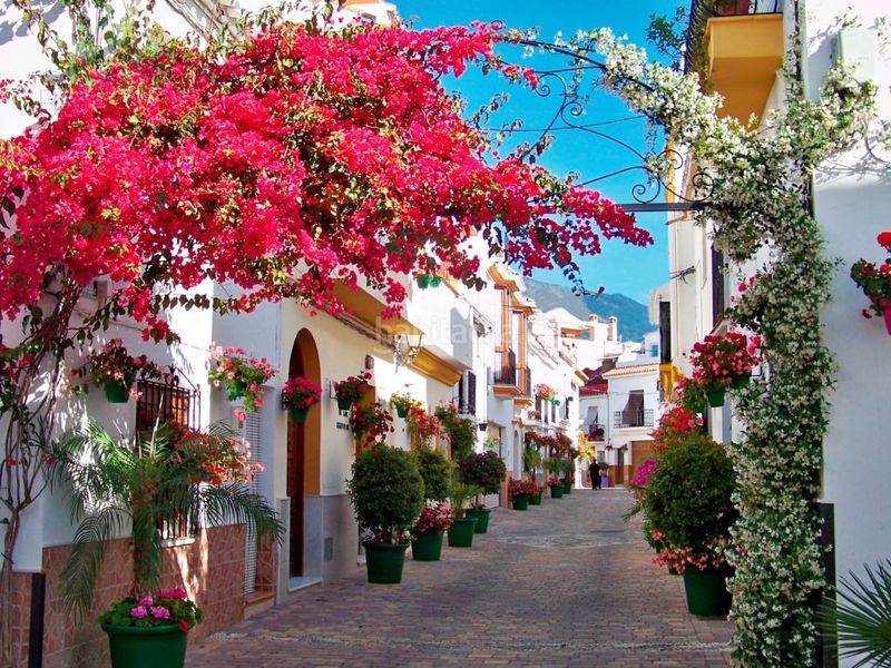 Foto fe812bde-6a51-41e4-ac2e-c033ad39b705. Casa a Centro Estepona