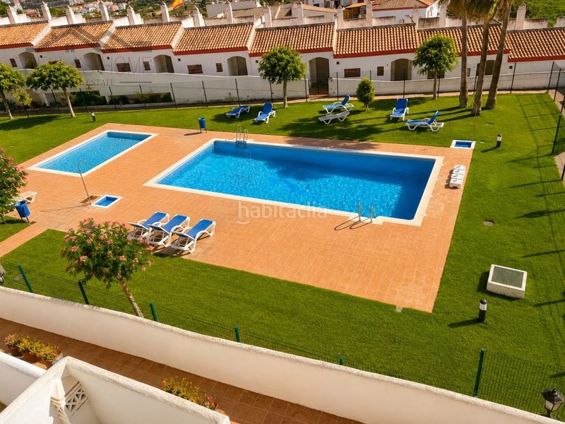 Foto cfac8838-0764-4e8a-a6fb-eeca574f41a7. Casa adossada amb aparcament piscina a Manilva pueblo Manilva