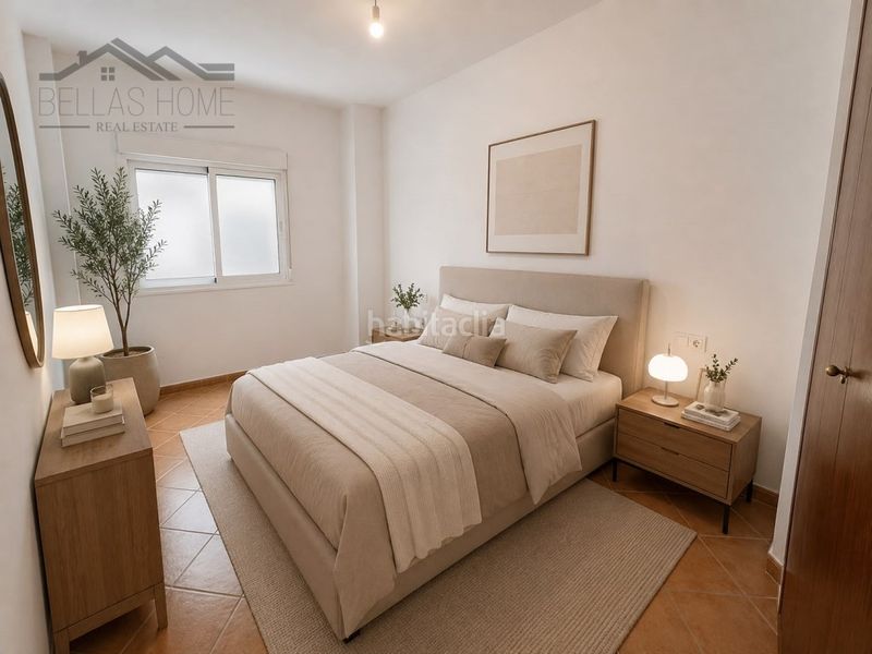 Foto b7ab52b6-0596-46eb-bd43-d94777b915b0. Pis a Centro Estepona