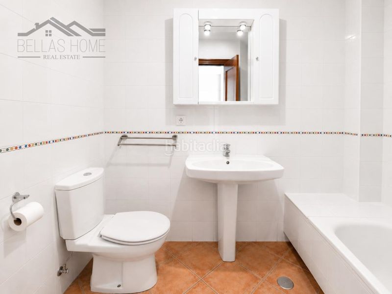 Foto c2344cd1-560d-4a50-896e-9629b618a1ff. Pis a Centro Estepona