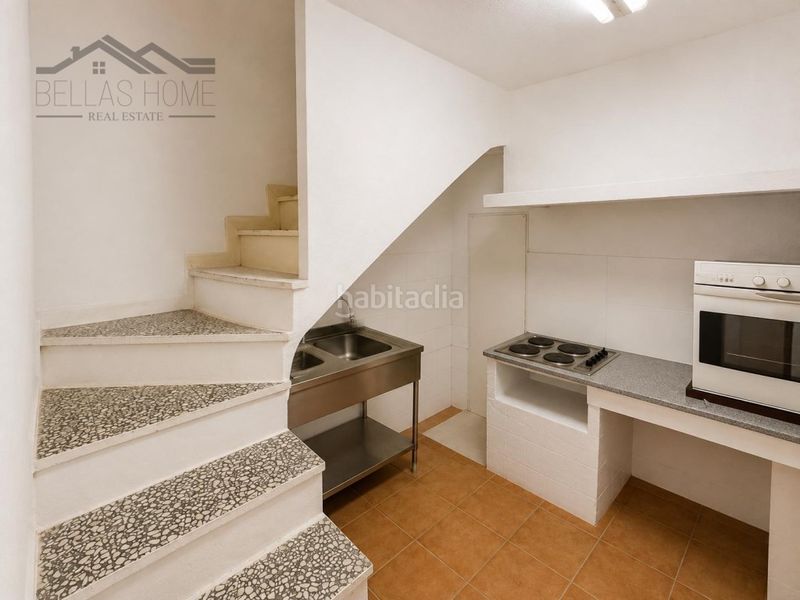 Foto f8a55d72-1c42-4be6-8159-56253188a78c. Casa adossada a Cancelada Estepona