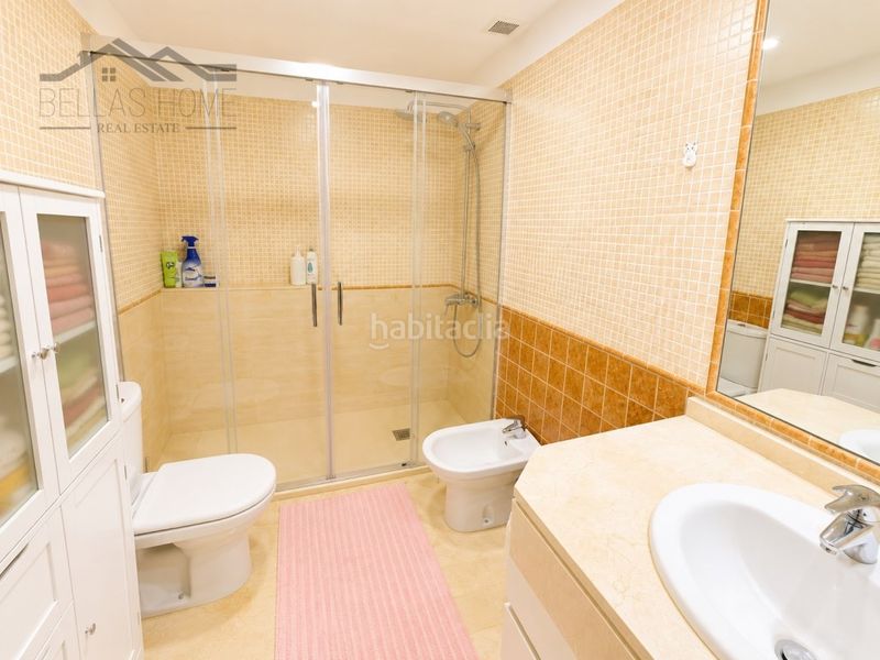 Foto 549a98bd-b398-4c48-9474-77cd00e8d86e. Pis amb aparcament piscina a La Duquesa Manilva