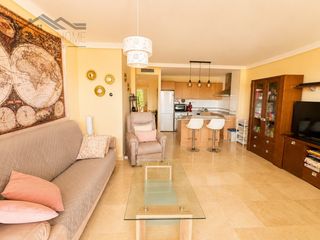 Pis  Urbanización brisas i. Piso en puerto de la duquesa