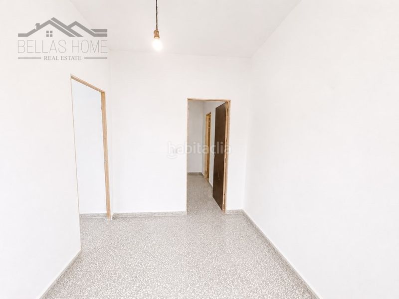 Foto 3b0a847c-8e1e-4f35-a941-d3f63bd53089. Planta baixa a Centro Estepona
