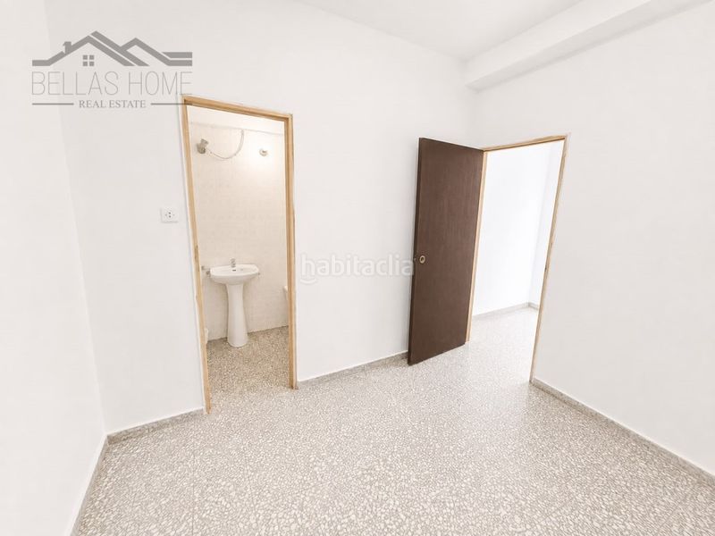 Foto da782efe-f044-4b7d-84e0-7fb3954d117d. Planta baixa a Centro Estepona