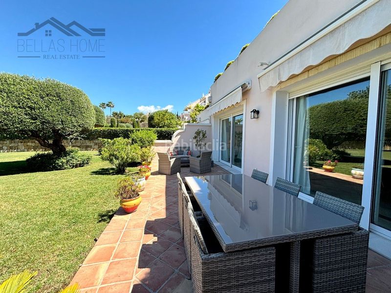 Foto f8e1a443-5408-45b5-a7f4-aa00e221832d. Lloguer pis amb calefacció aparcament piscina a Bel - Air Estepona