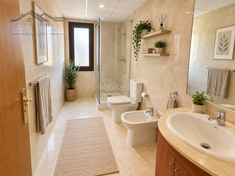 Foto 09fd9ebc-4ef1-4b89-81fa-588d8ea0524e. Apartament amb calefacció aparcament piscina a puerto de Estepona Estepona
