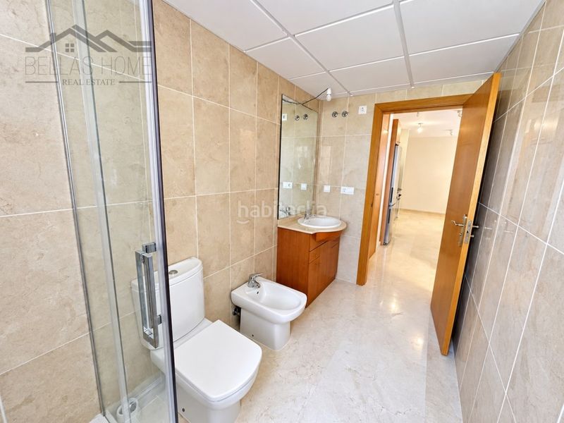 Foto 85fc2e13-c2ff-4686-a4c4-440a6cedaece. Apartament amb calefacció aparcament piscina a puerto de Estepona Estepona