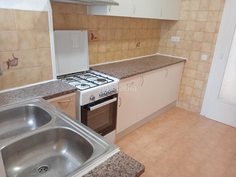 Foto 443104b4-3355-425f-942f-1bdb901feb7e. Alquiler piso rda. alfonso x el savio . 3 habitaciones en Mataró