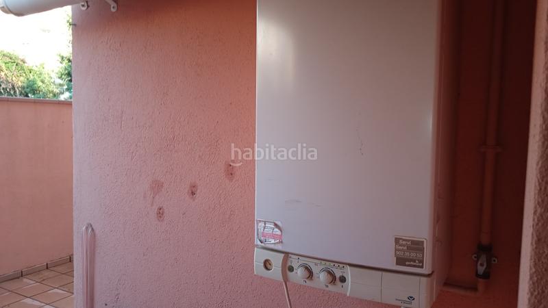 Foto 58efa8da-27b0-4c31-bdfe-ec3609cccd32. Planta baixa amb calefacció a Centre Mataró