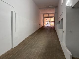 Aparcament cotxe a Albal. Plaza de garaje y trastero en zona supermercado mas y mas