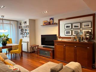 Flat in Carrer València