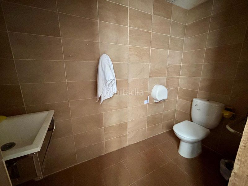 Foto 2fc47aae-56e3-49ac-b509-48f6155db1fe. Local comercial a Catarroja