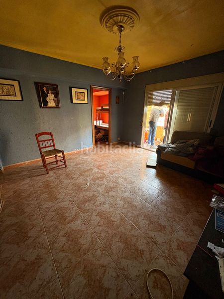 Foto 20d398b9-fd73-415a-846e-cac8ec79b904. Piso amplio piso de 91m² con balcón. en Albal