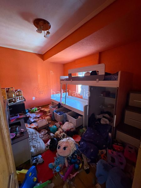 Foto 3d94e48b-e705-488a-ab68-f80d7c505881. Piso amplio piso de 91m² con balcón. en Albal