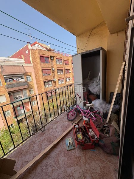 Foto c4b1bc56-41eb-4198-8dc0-a249ca6106aa. Piso amplio piso de 91m² con balcón. en Albal