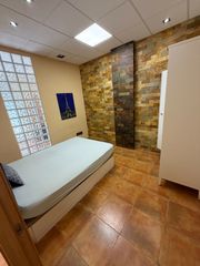 House in Albal. Vivienda en planta baja con amplia cocina-comedor en albal