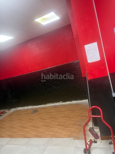 Foto cb4601e2-ca04-4e19-b2e7-157561f42781. Traspàs local comercial a Catarroja