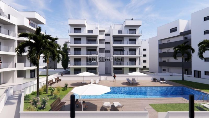 Foto 6c5ea06a-71d2-4565-9b35-191037f3a76c. Apartament amb piscina a Almoradí