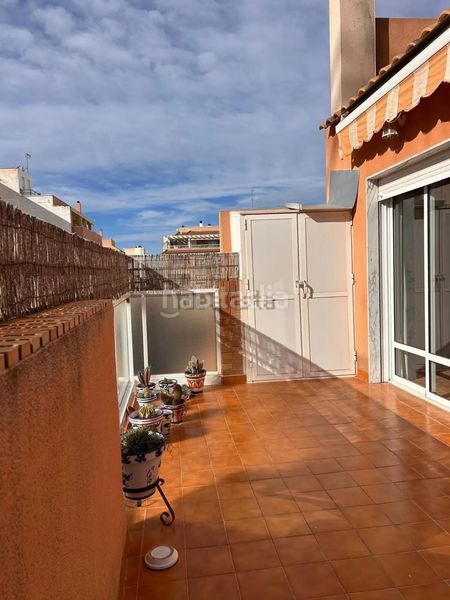 Foto 809645bd-579e-4bfb-aa5d-0c9b328d2050. Apartament amb aparcament a Centro - Muelle Pesquero Torrevieja