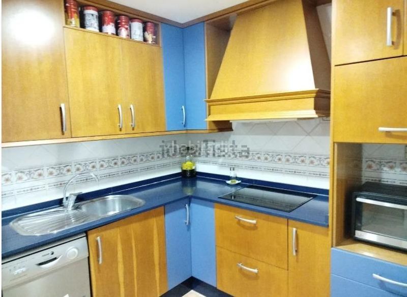 Foto c803b30f-3cf5-4a14-aaff-02badb08bcb4. Apartament amb aparcament a Centro - Muelle Pesquero Torrevieja