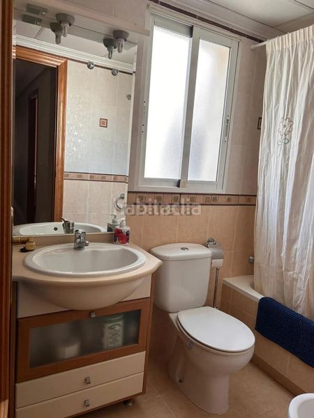 Foto e18c9495-1462-4aab-bf36-d67855d6d038. Apartament amb aparcament a Centro - Muelle Pesquero Torrevieja