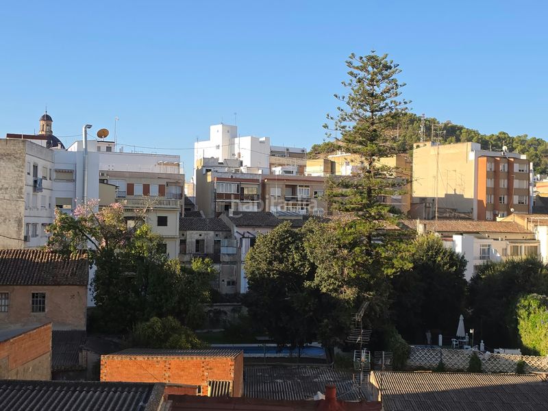 Foto aba8077d-604d-4409-82eb-3e31d3a8f570. Àtic amb calefacció aparcament a Parque de la Bombilla Llíria