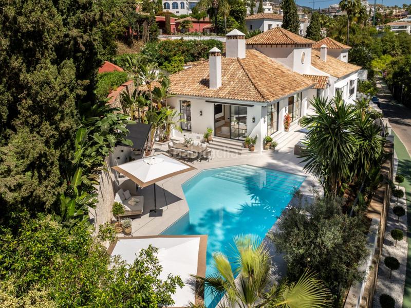 Foto b2653dc7-c81c-43c6-8119-445b265159e8. Chalet villa en La Quinta Benahavís