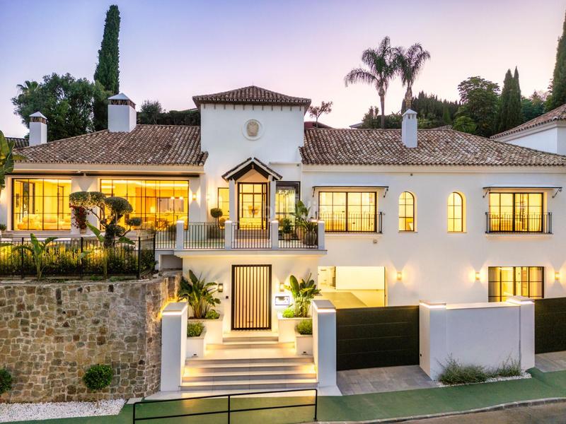 Foto e176678f-ce1f-4f74-b933-f1ba2e0bed09. Chalet villa en La Quinta Benahavís