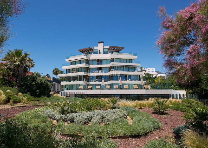 Foto ff073bd8-2132-4d90-b7d4-5209c0009048. Appartement avec piscine dans Guadalobón Estepona