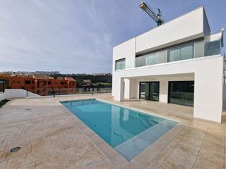 Chalet en El Castillo. Villa en manilva