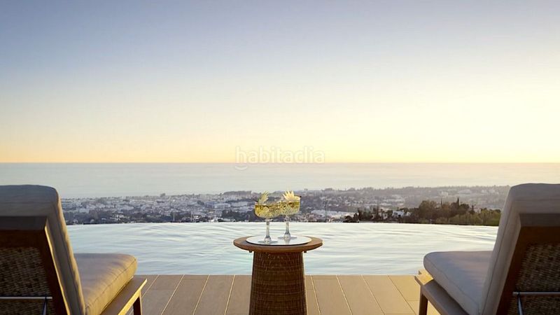 Foto daefd88f-b7d1-4c47-88d4-a2a4531da5c6. Àtic amb piscina a La Quinta Benahavís