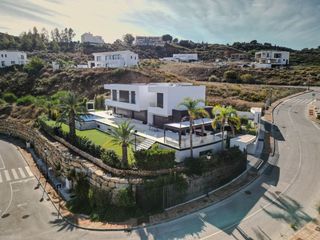 Chalet en La Cala Golf - Lagar Martell. Villa en mijas