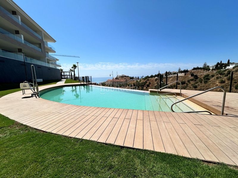 Foto f1fdc473-60ba-49c0-ace6-ad4a5dad8a45. Àtic amb piscina a Torreblanca del Sol Fuengirola
