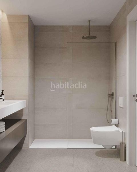 Foto 8fce9441-bcde-4002-9173-9f4038998185. Attico con parcheggio piscina in Nueva Atalaya Estepona