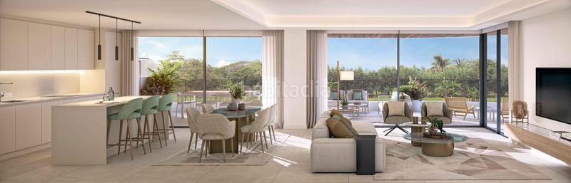 Foto 1473630e-3c20-427f-8eed-29d260420569. Apartament amb aparcament piscina a Nueva Atalaya Estepona