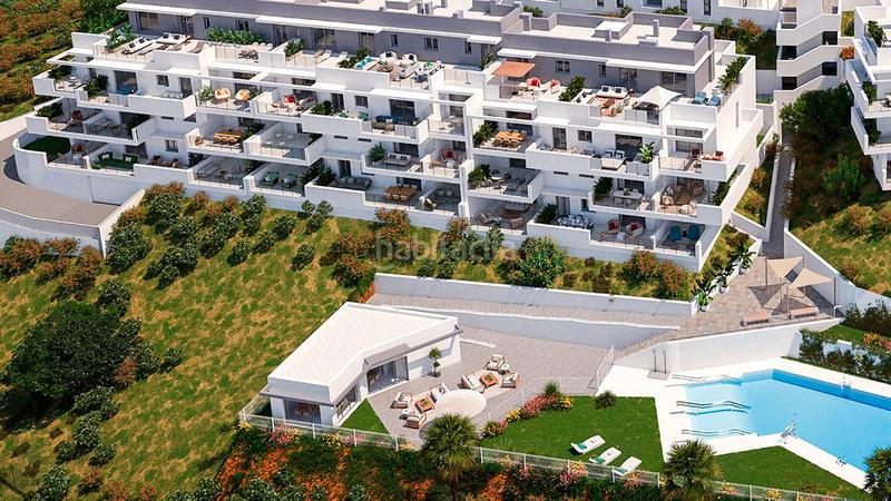Foto b83713ec-034e-402c-ab03-42773adf3411. Apartament amb aparcament piscina a La Duquesa Manilva