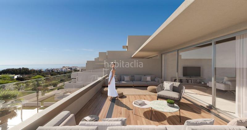Foto e07d5622-a553-4a08-88c2-c56741bc053b. Àtic amb aparcament piscina a Bahía Dorada Estepona