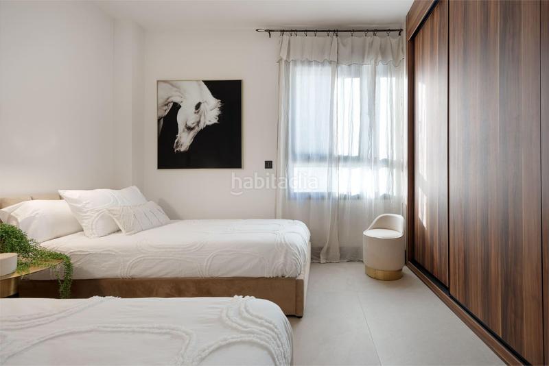 Foto 94d76873-fe1e-40c7-98e5-8aa92405c0f0. Àtic amb aparcament piscina a Los Naranjos Marbella